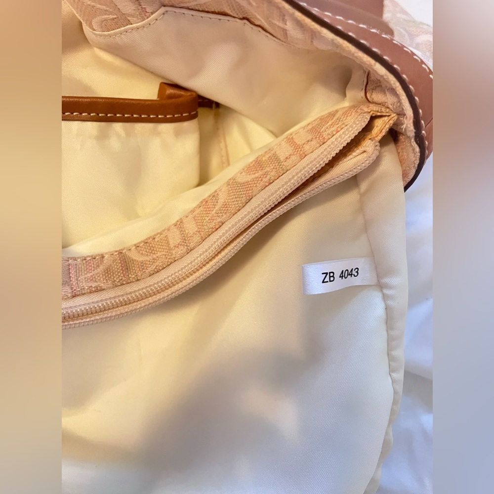 FOSSIL Shoulder Bag - Picture 9 of 11